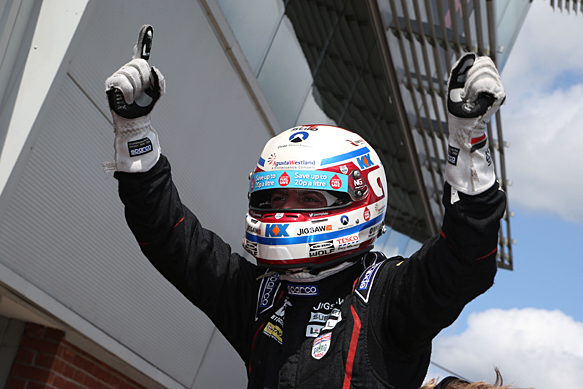 Jason Plato wins Oulton Park BTCC 2015