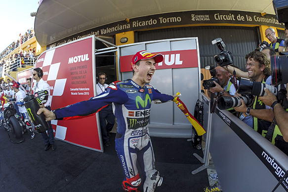 Jorge Lorenzo wins 2015 MotoGP title