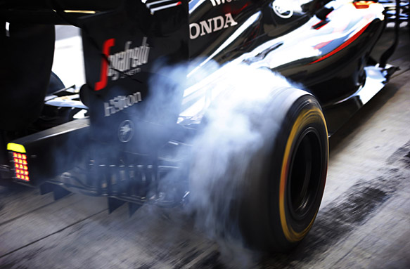 McLaren rear suspension detail, Abu Dhabi GP 2015