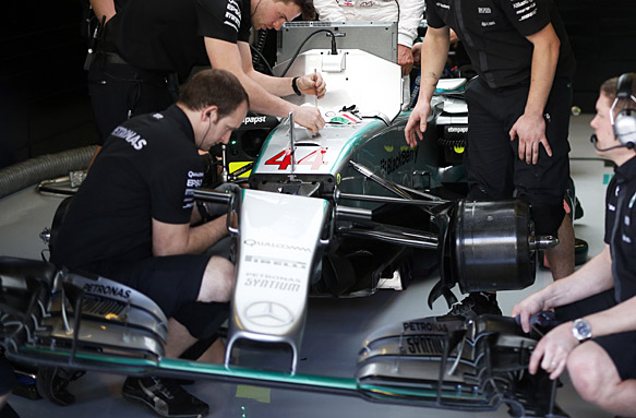 Mercedes nose/suspension detail, Abu Dhabi GP 2015