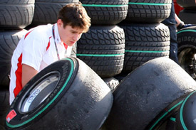 Super-soft tyres