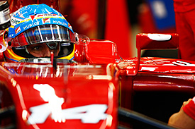 سائق فريق فيراري فرناندو ألونسو - فورمولا 1